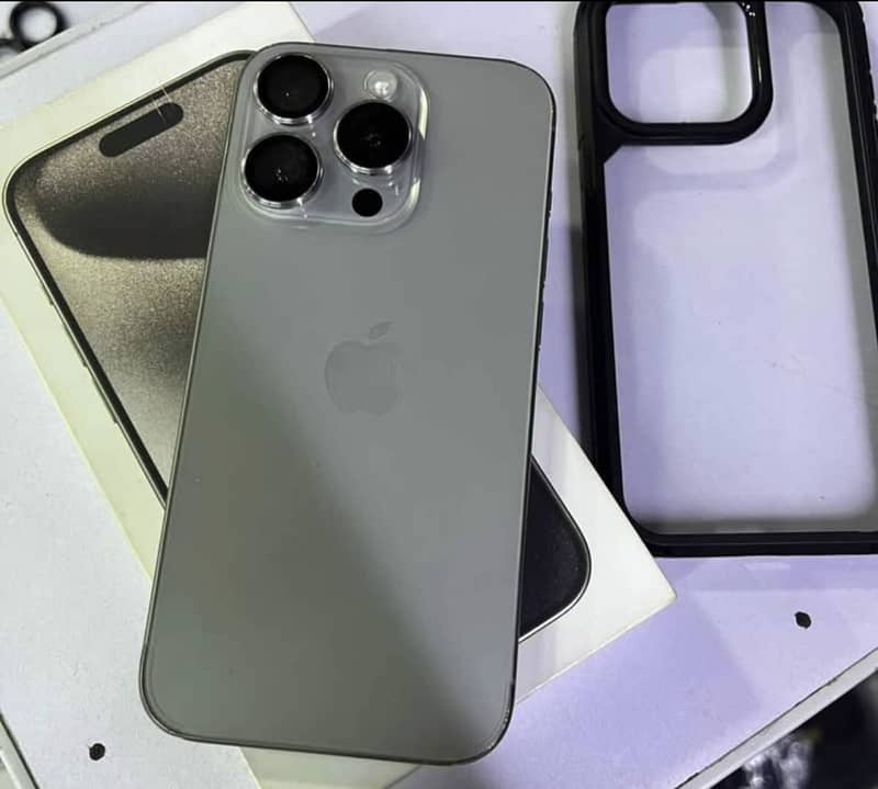 Apple iPhone 15 Pro 1
