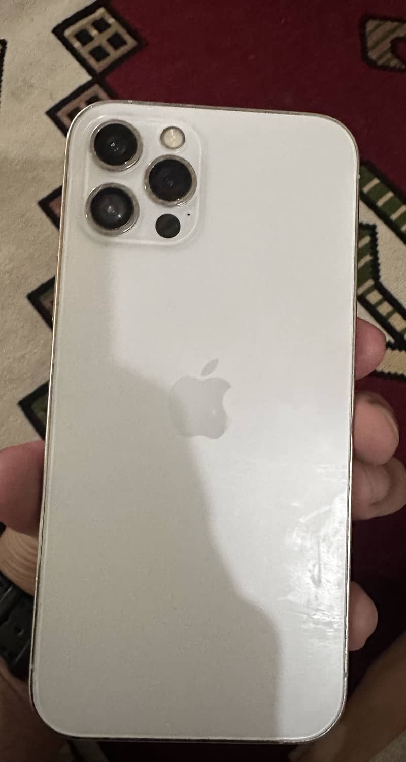 Apple iPhone 12 Pro 2
