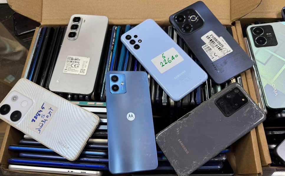 Apple iPhone box 10
