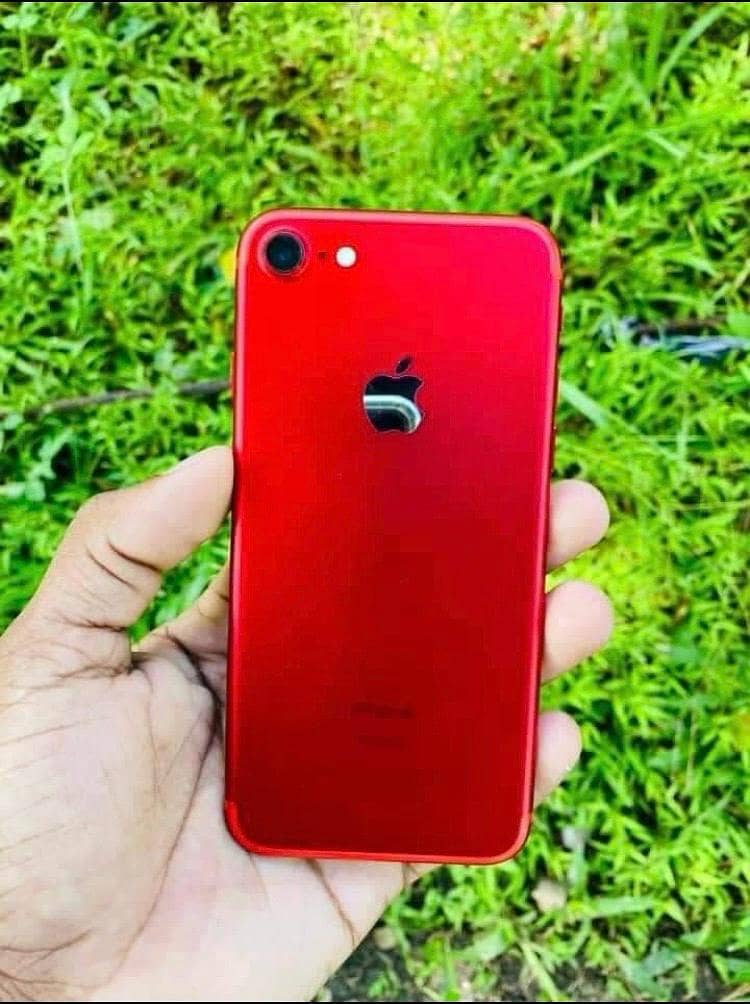 Apple iPhone 7 1