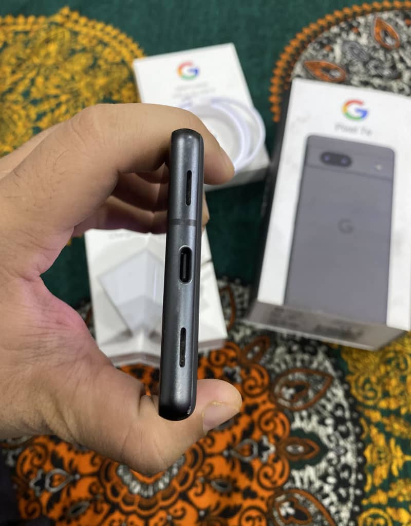 Pixel 7a 8/128 officially pta 6