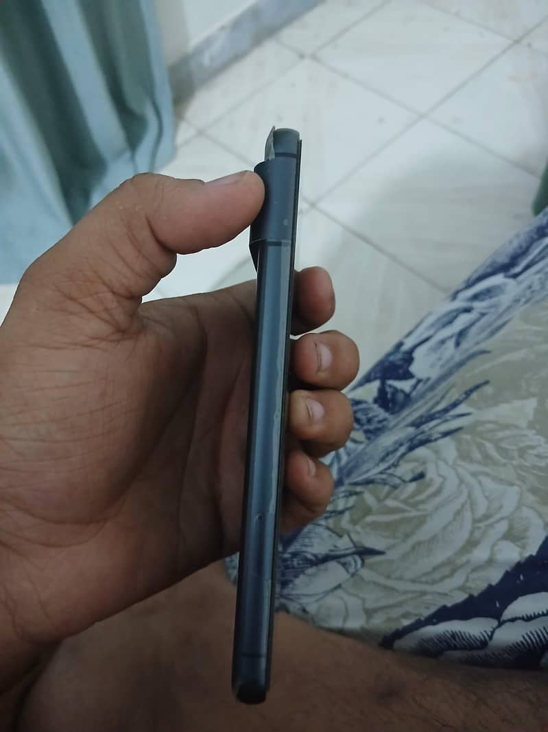 Google Pixel 8 1