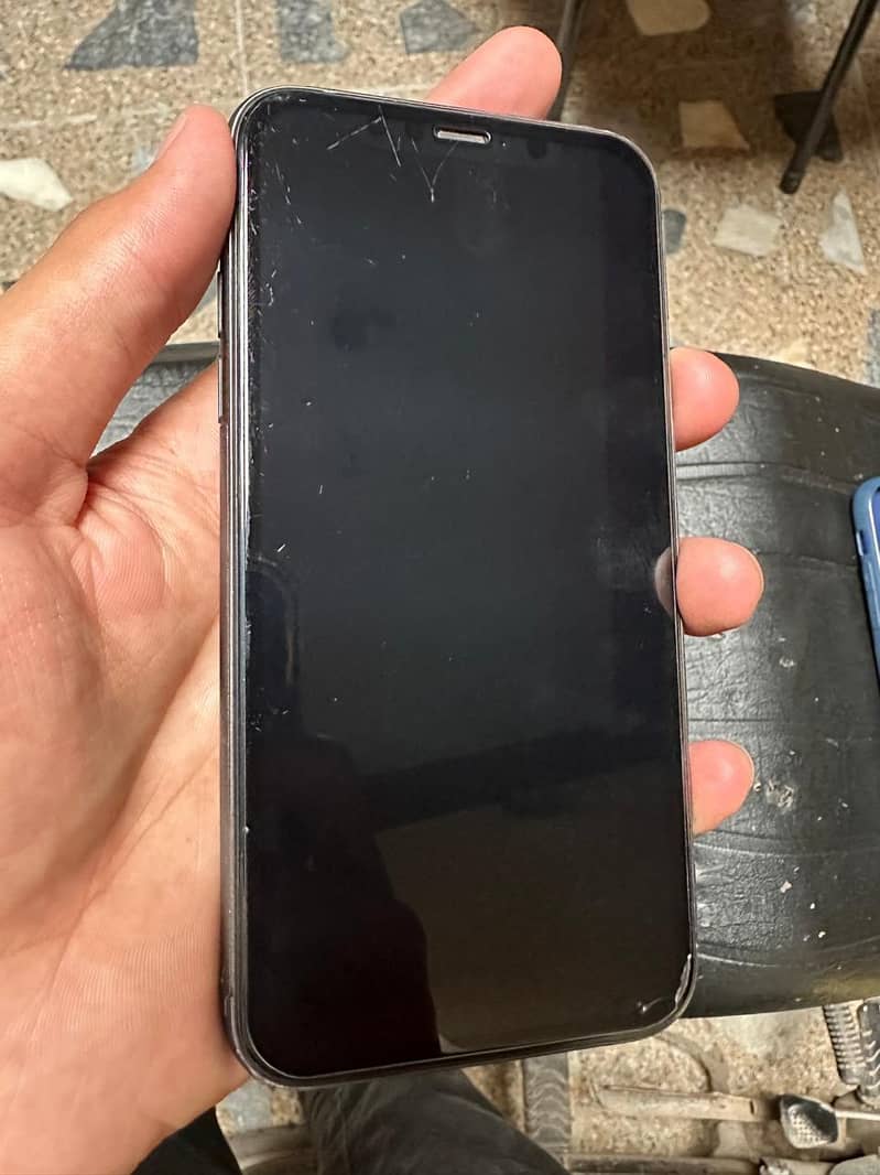 Apple iPhone 11 1