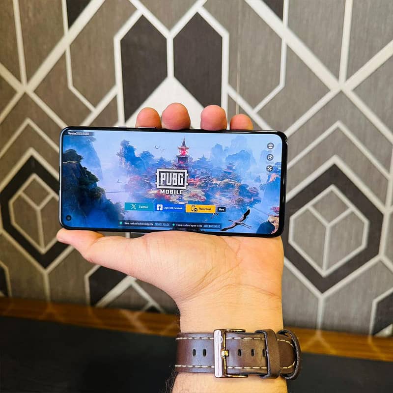 OnePlus 9 5G pro 0