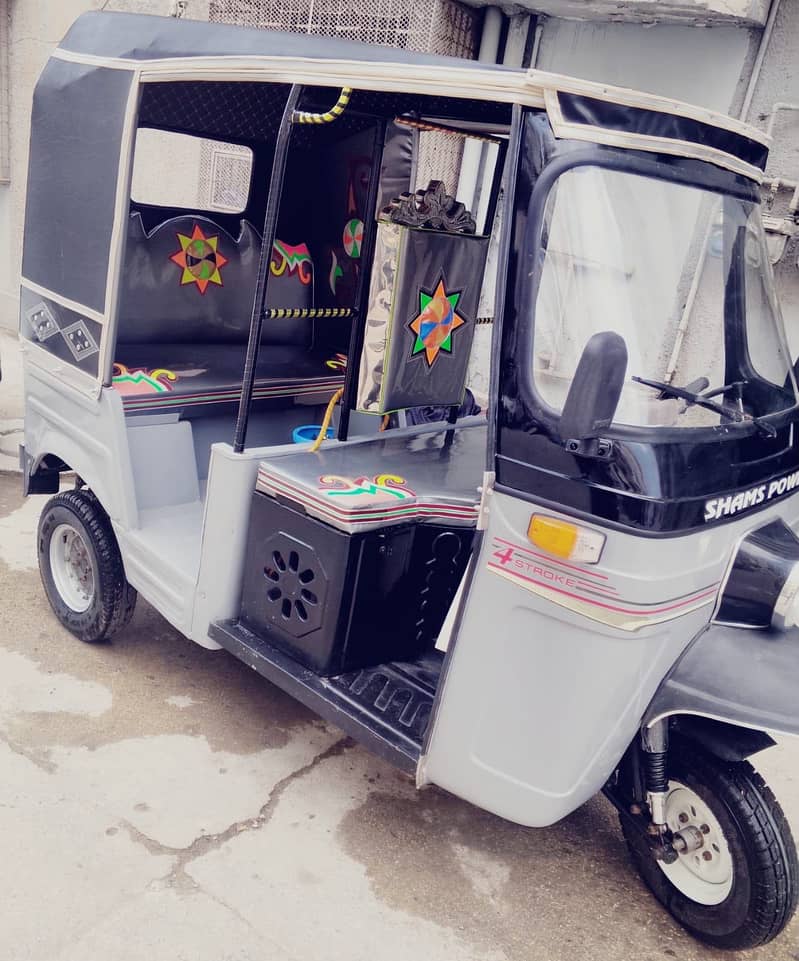 Unique Rickshaw for sale 0