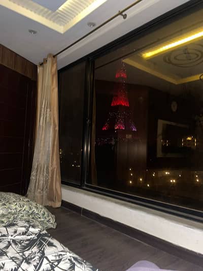 Per day facing eiffel tower view luxury furnished studio apartment