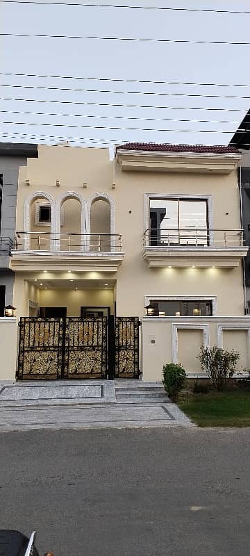 Back of Main House Of 5 Marla Is Available For sale In Central Park - Block A1, Lahore