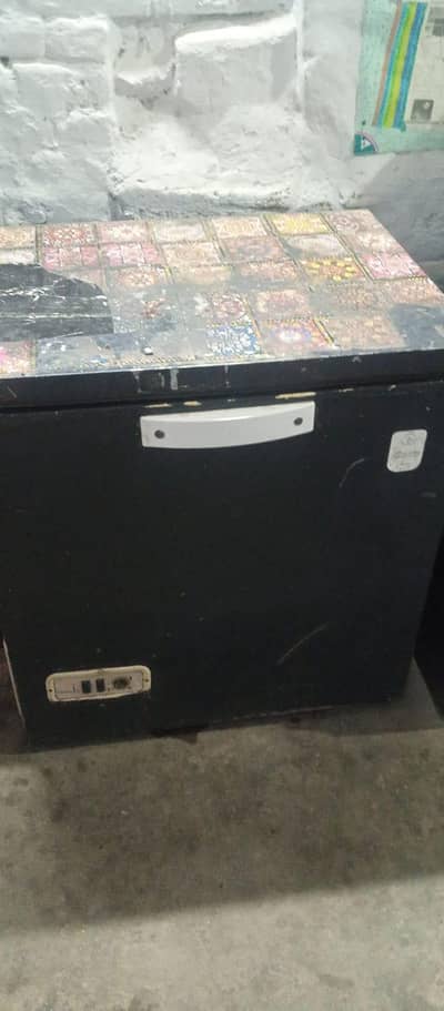 freezer fr sale mechanical 10/9
