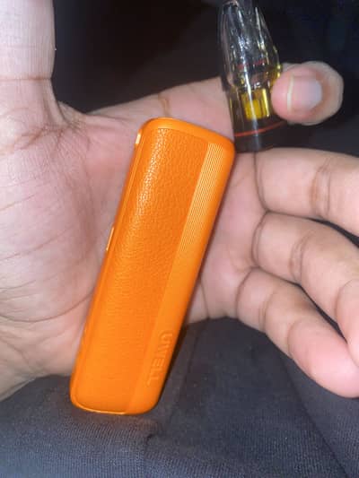 New pod with brand new coil 0.4 orange clr like 17 pro max