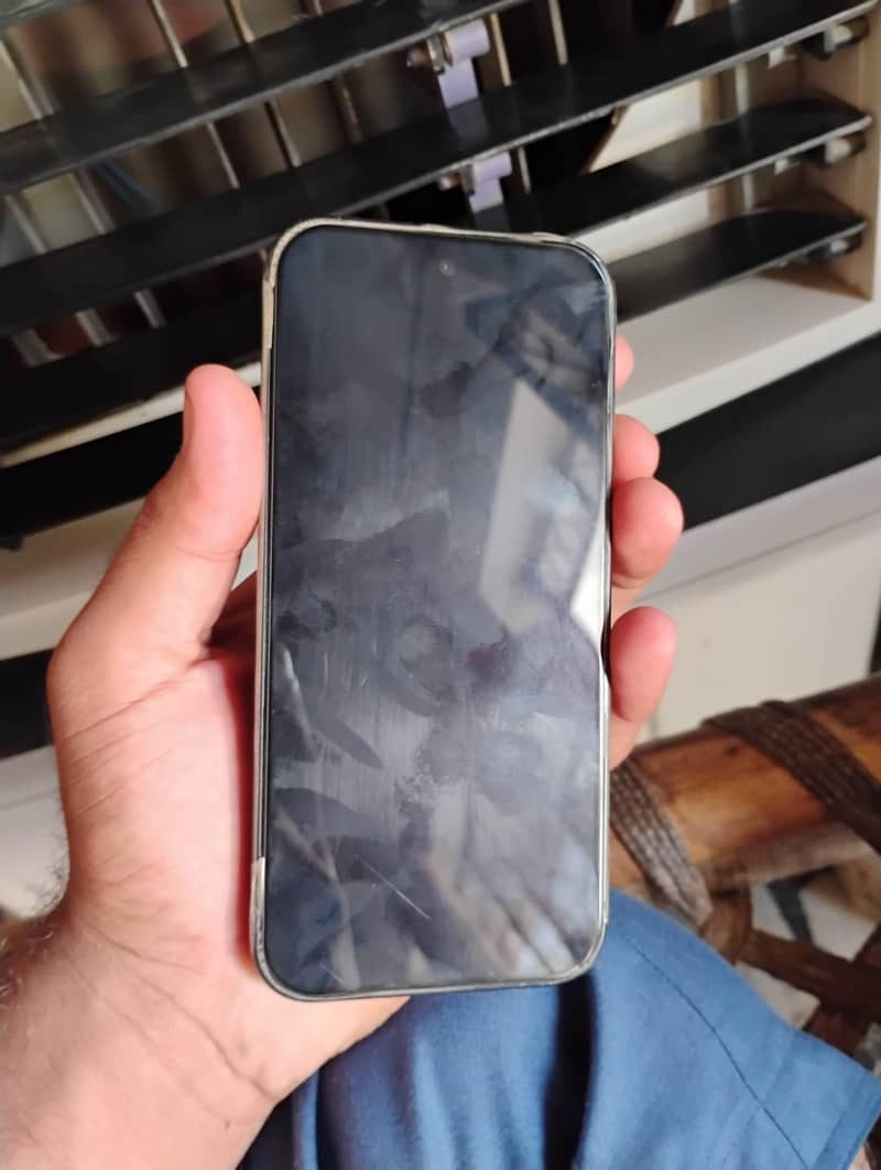Google Pixel 9 3