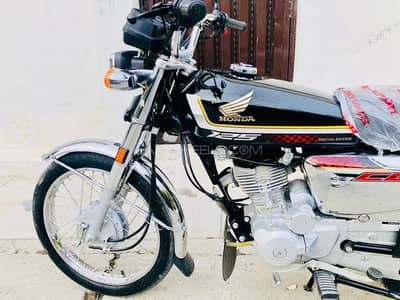 Honda CG 125 SPECIAL EDITION | 1500 KM | Black Color | Only Call