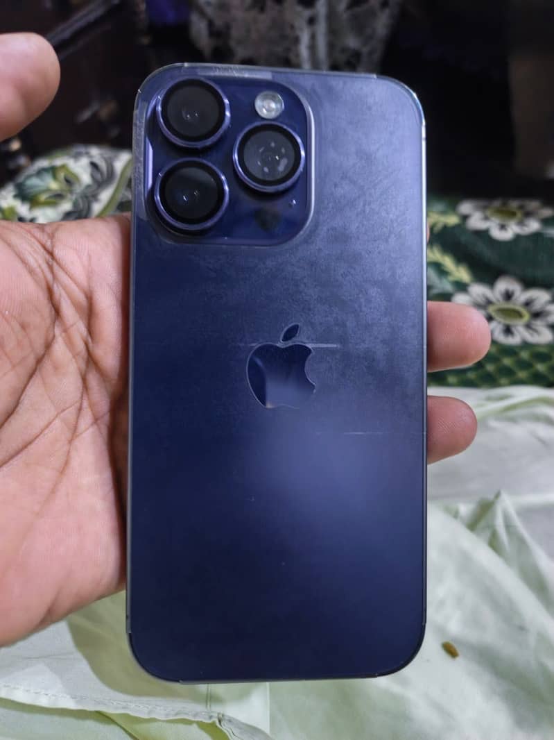 Apple iPhone 14 Pro 4
