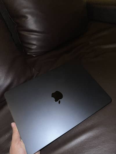 Macbook Air M4 2025