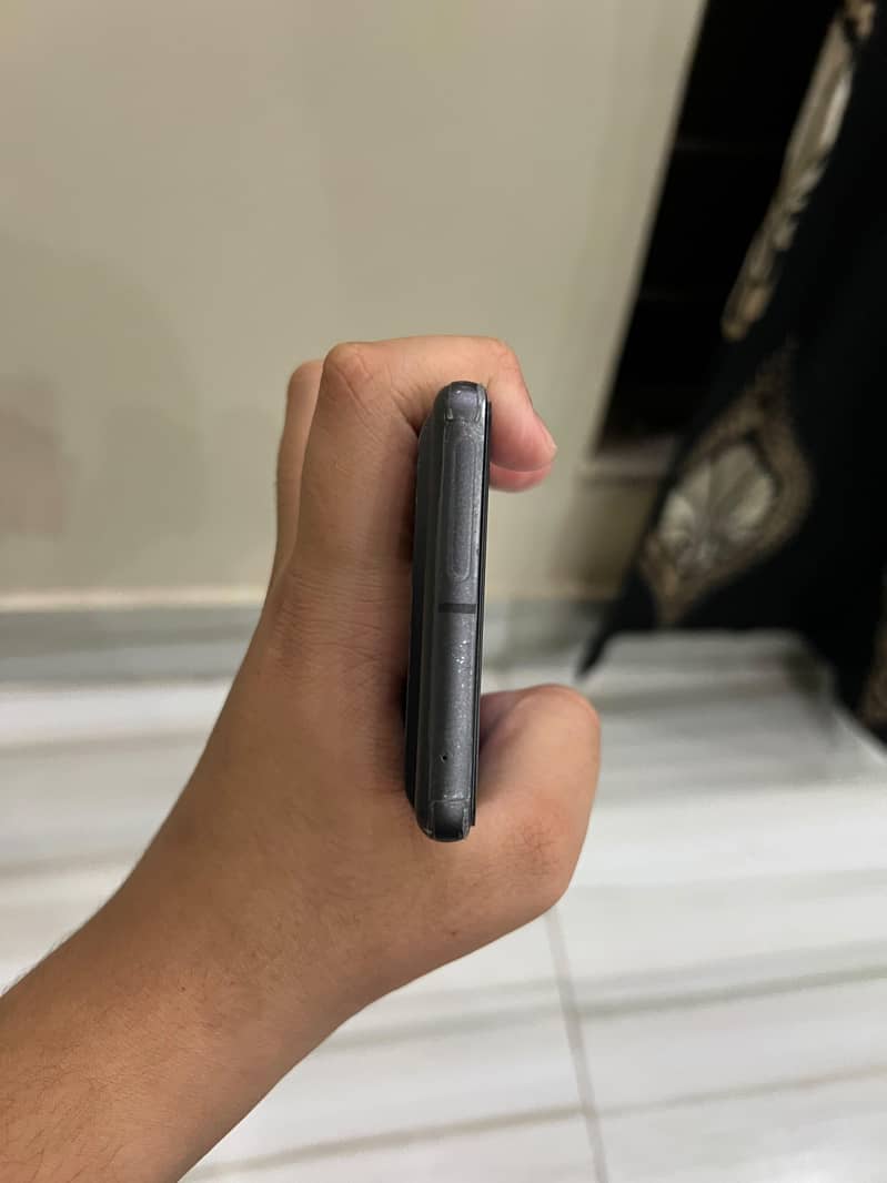 Google Pixel 7 6