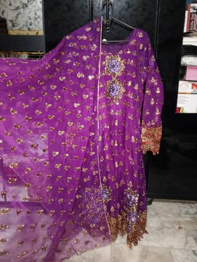 embroidery frok