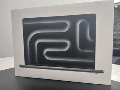 Macbook Pro M5, 14" (24/1tb) New/Box Pack