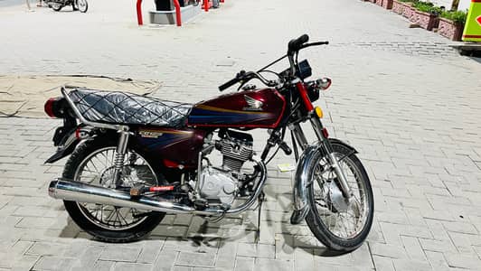 Honda 125 model 10 Total genuine bike