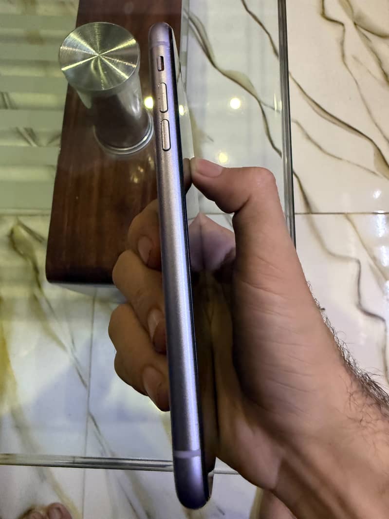 Iphone 11 3