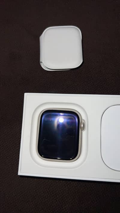 Apple Watch Series 9 45MM FOR SALE!