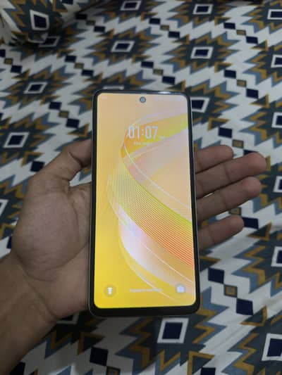 Infinix Smart 8 Pro