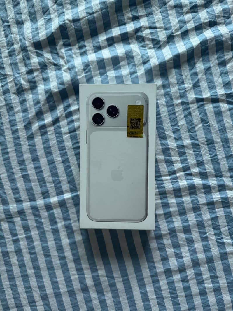 Apple iPhone 17 Pro Max 0