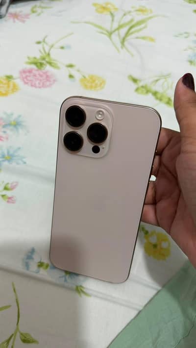 Apple iPhone 16 Pro Max