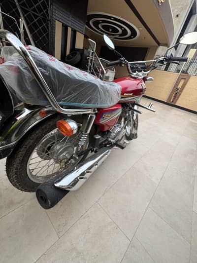 Honda CG 125 2012 brand new condition