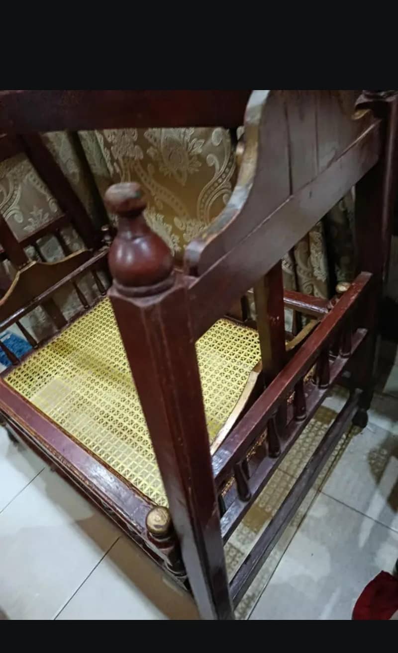 wooden solid handcrafted swing (jullah} 4
