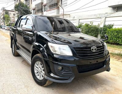 Toyota Hilux 2013