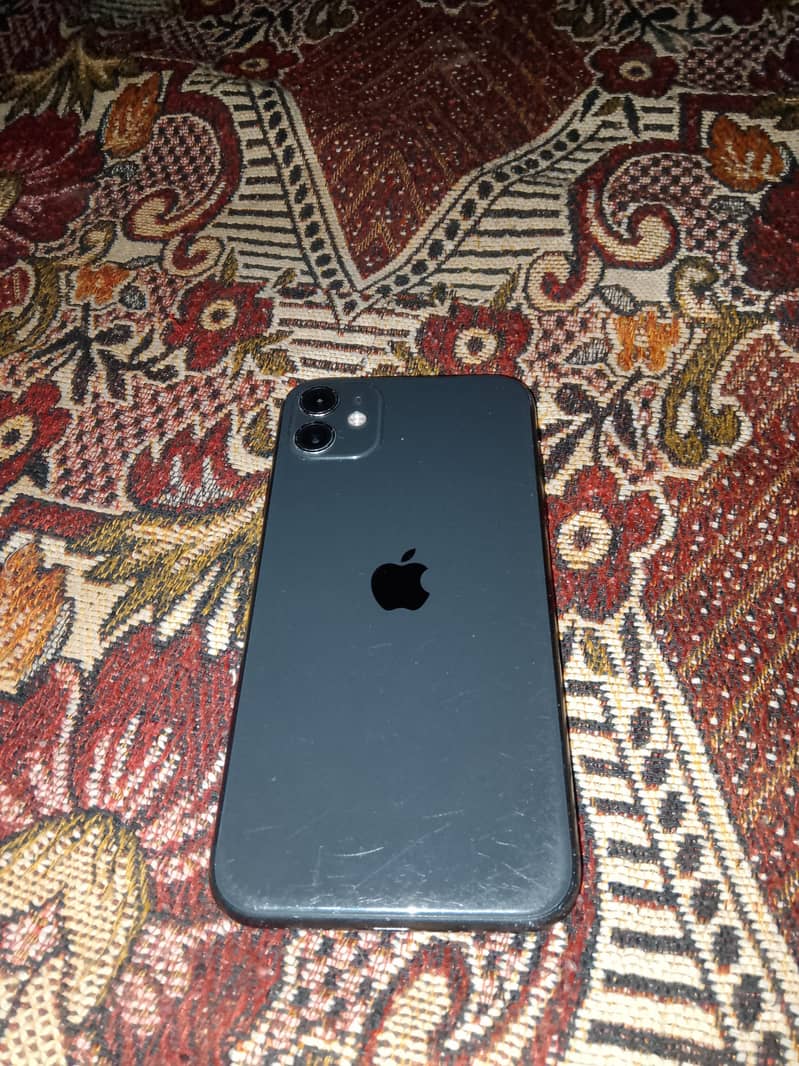 Apple iPhone 11 0