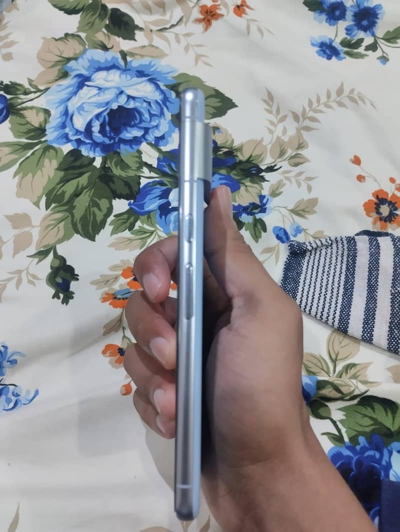 Google Pixel 8 Pro 2