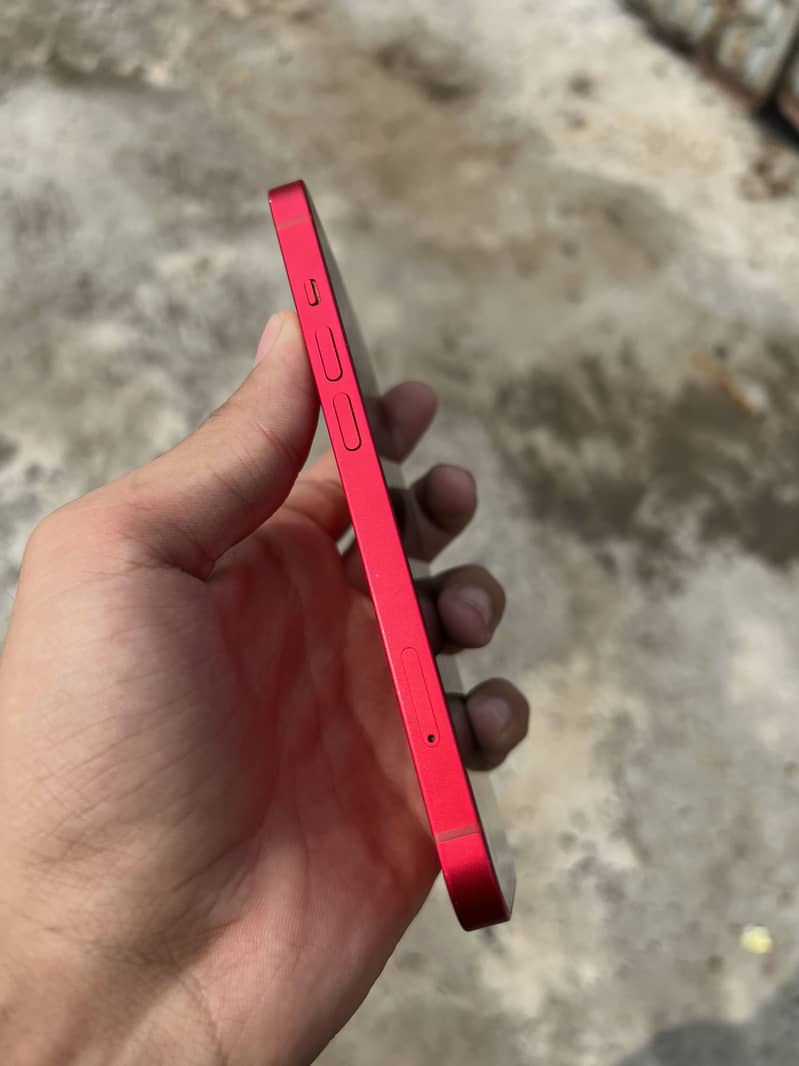 Apple iPhone 14 5
