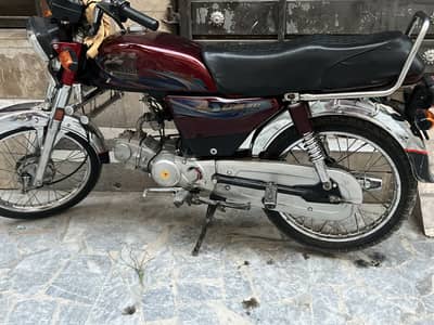 united 2024 model full new fresh bike hai  open chet me hai