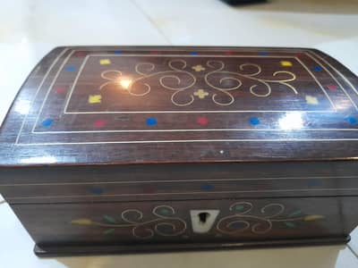 jewlery box antique