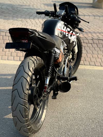 Yamaha Ybr full Modified
