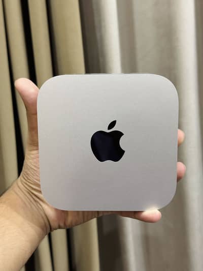 Apple Mac Mini M4 / Mac Mini / M4 Chip / Apple