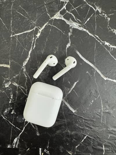 Apple Airpods 2 Gen