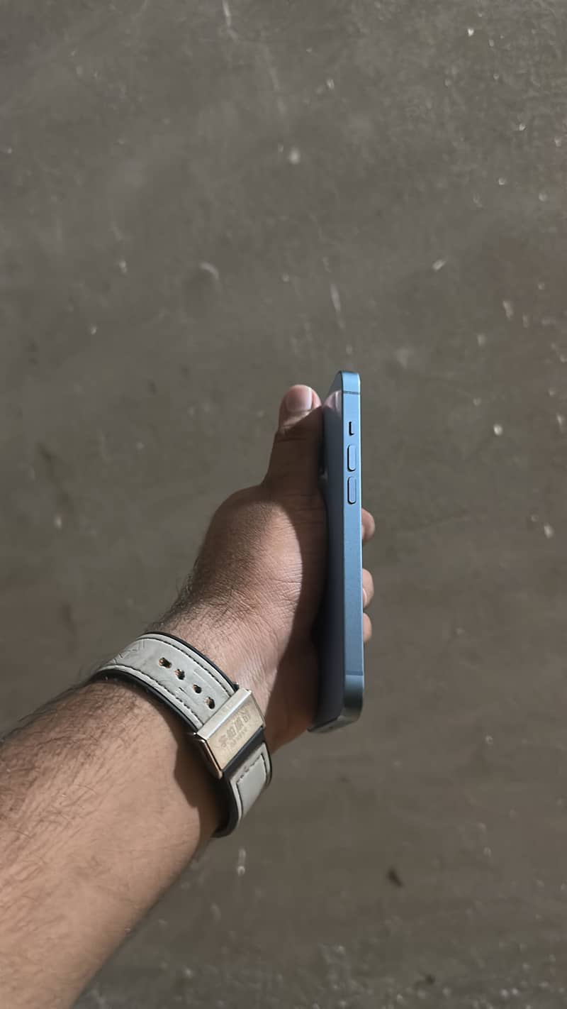 Apple iPhone 14 1
