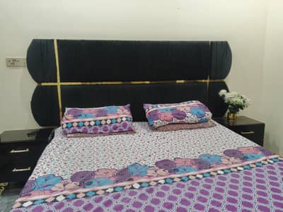 high gloss bed set