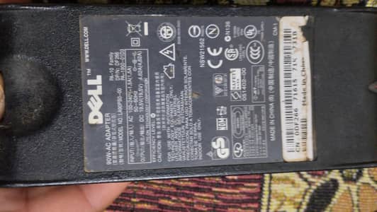 Dell laptop charger is available