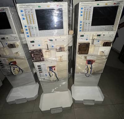 Dialysis machines FERSINIUS 4008s,NG,B all…. price 7