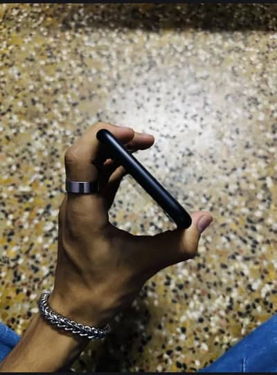 Apple iPhone XR