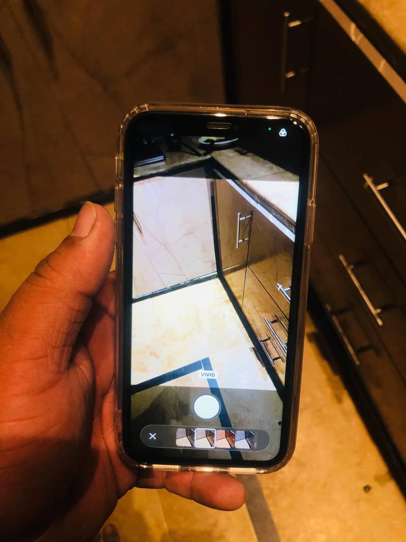 Apple iPhone 11 2