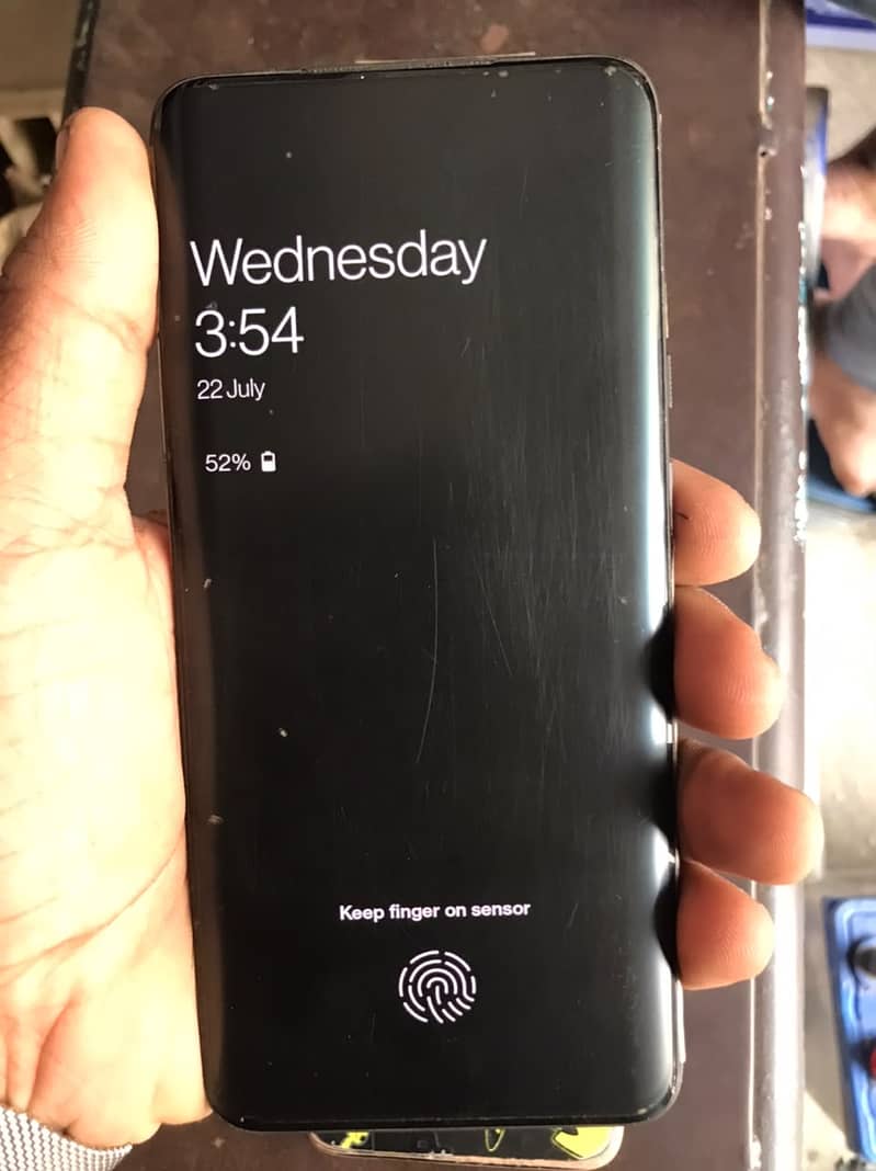One Plus 7 Pro 4