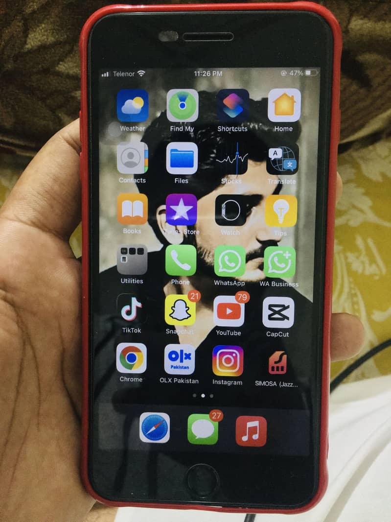 Apple iPhone 7 Plus 6