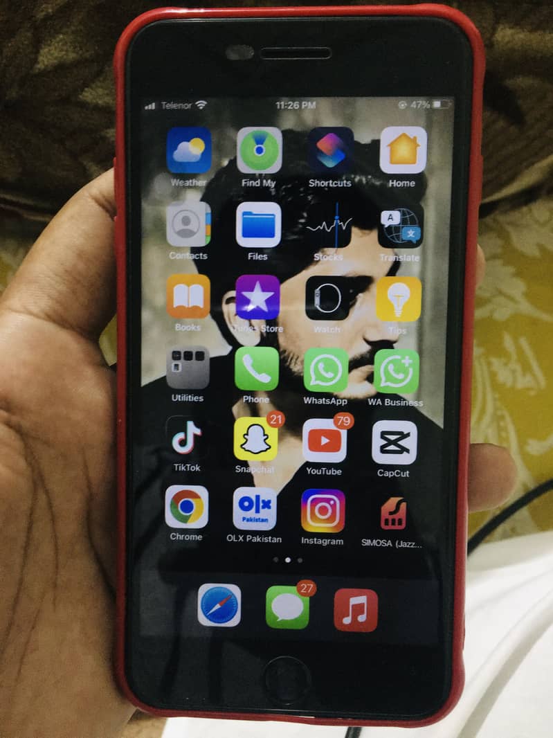 Apple iPhone 7 Plus 9