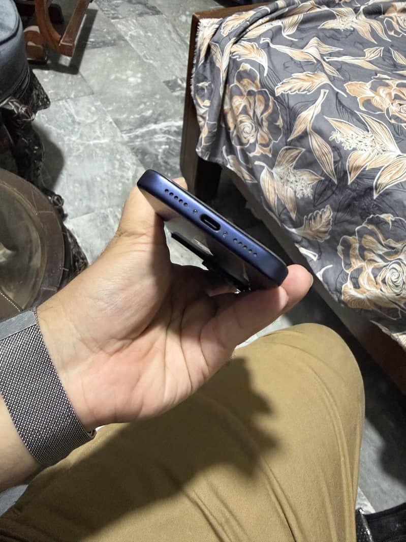 Apple iPhone 17 Pro 2