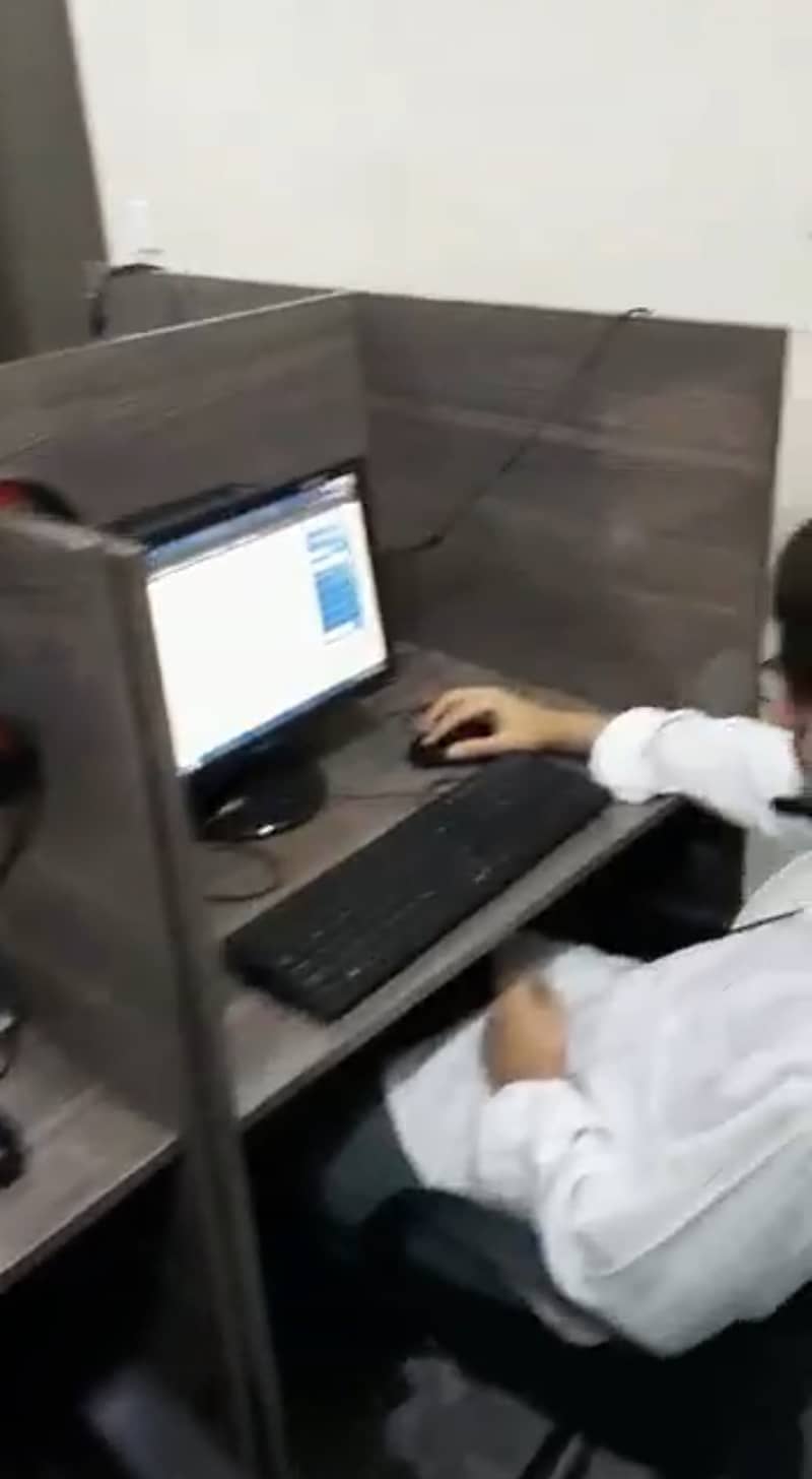 Call centre work starion 1