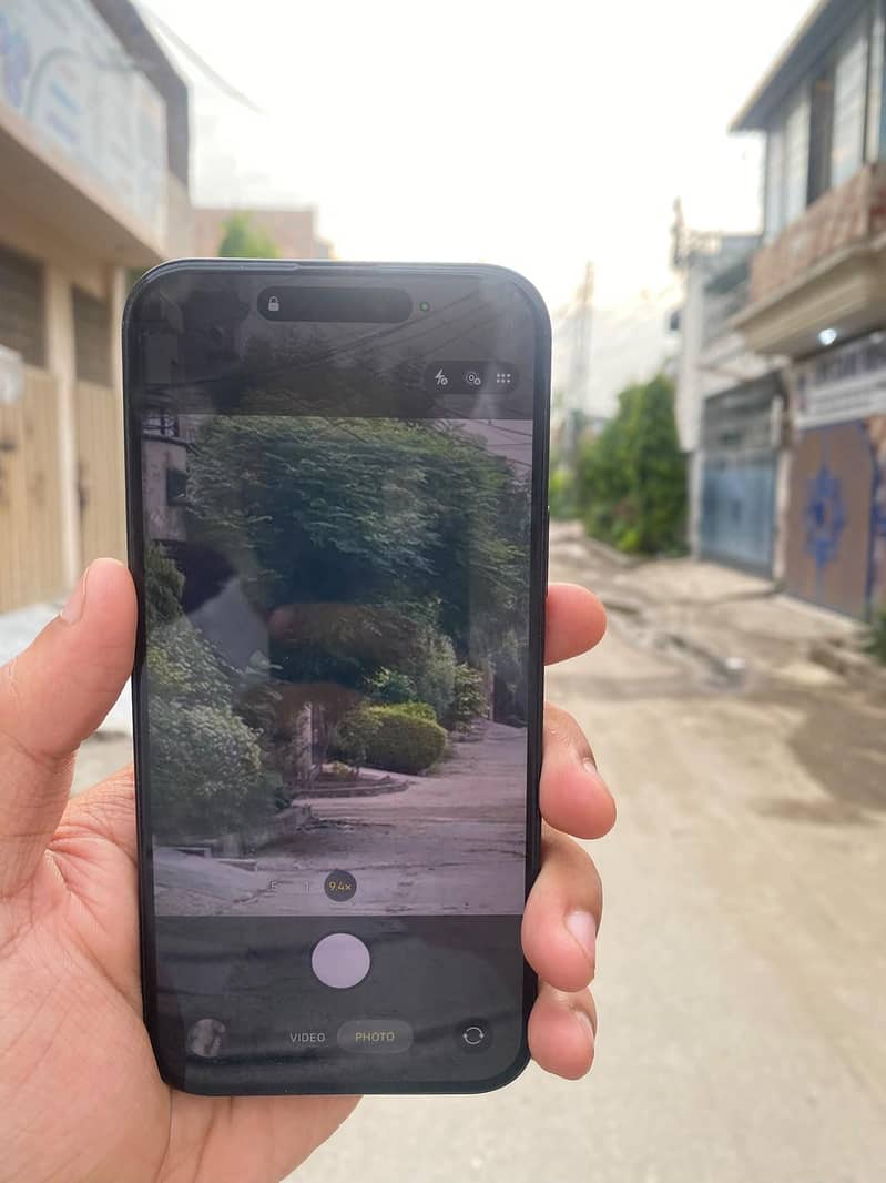 Apple iPhone 15 plus 0