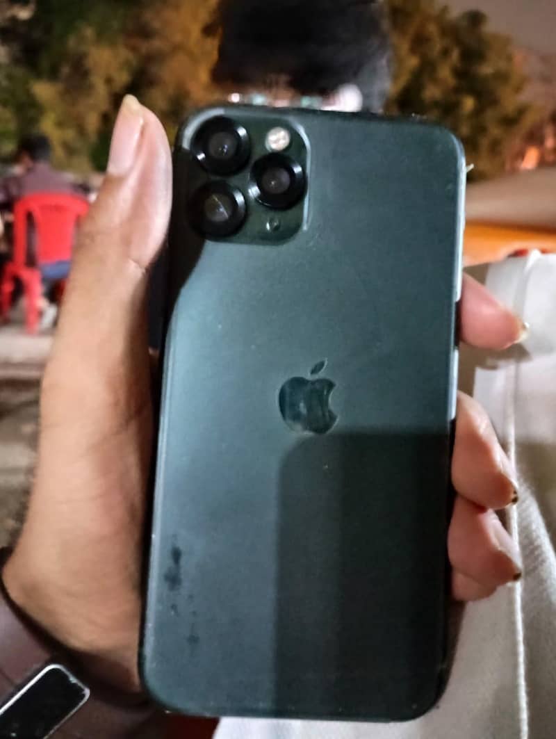 Apple iPhone 11 Pro 5